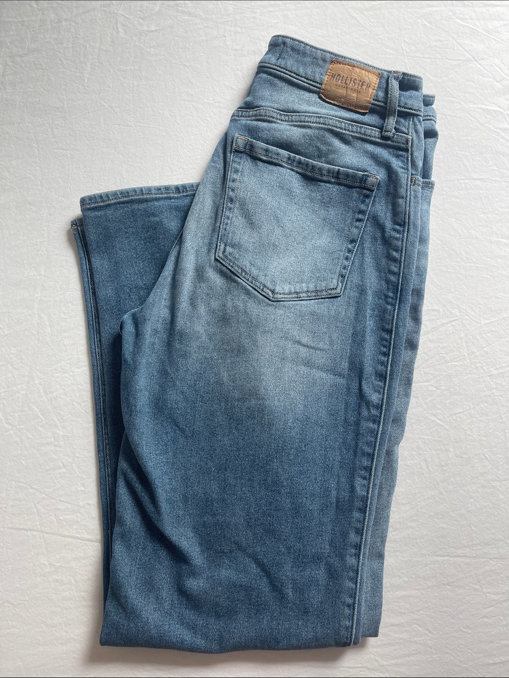 Hollister High Rise Dad Blue Jeans